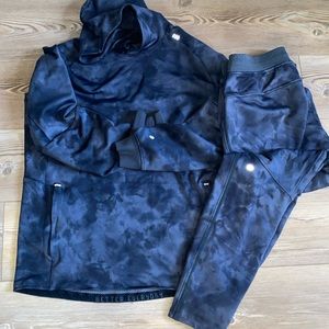 Lululemon Matching Jogger and Pullover Hoodie Set, Acid Wash in Grey, size Large